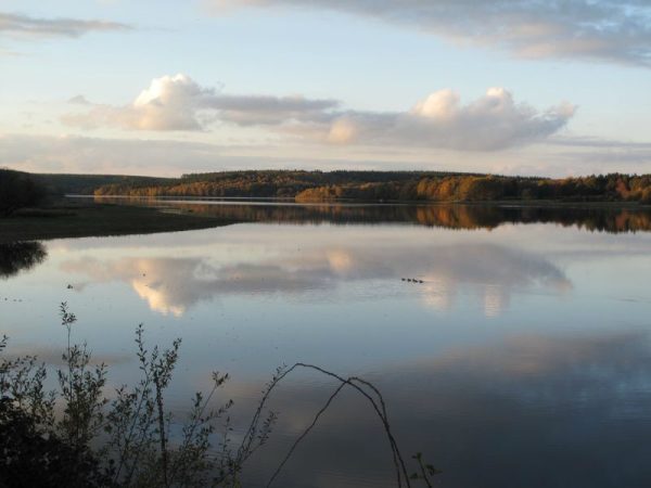 Lac de Saint Agnan, séjour VTT dans le Morvan