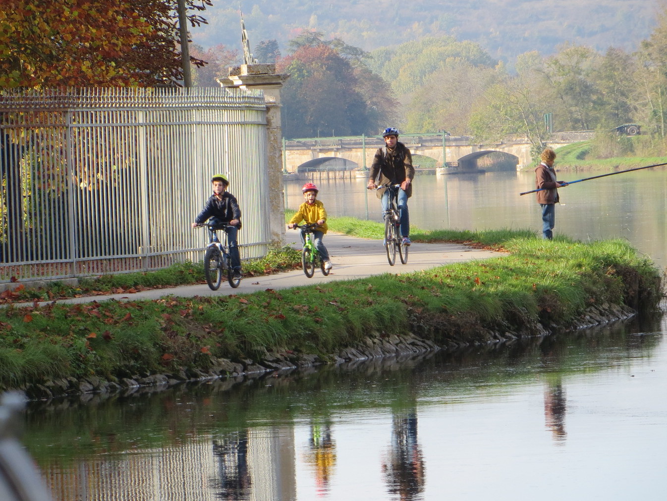 Le canal du Nivernais à vélo en famille