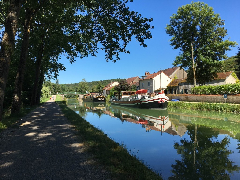 sejour-velo-canal-bourgogne-peniches-ouche